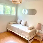 Comfortable A Stone's Throw From Nyon Duillier