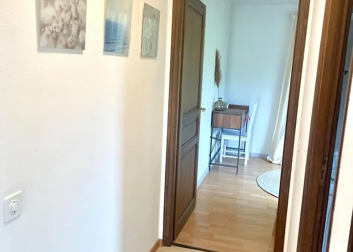 Comfortable A Stone's Throw From Nyon Apartament Duillier